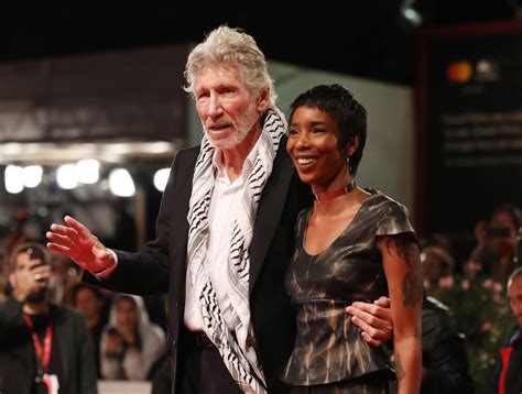roger waters spouse